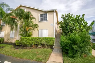 619 Waterside Dr, Hypoluxo, FL 33462 - Photo 1