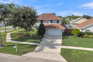 22577 Blue Fin Tr, Boca Raton, FL 33428 - Photo 3