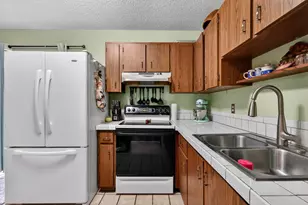 235 Guava Ave, West Palm Beach, FL 33413 - Photo 11