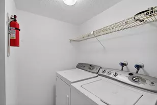 4200 N Ocean Dr, Riviera Beach, FL 33404 - Photo 31