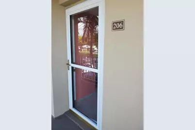 2400 NE 1st Lane, Unit #206, Boynton Beach, FL 33435 - Photo 17