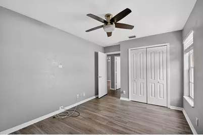 3747 Woods Walk Boulevard, Lake Worth, FL 33467 - Photo 15