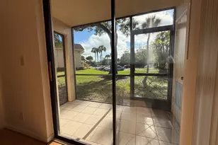 6820 Palmetto Cir S, Boca Raton, FL 33433 - Photo 15