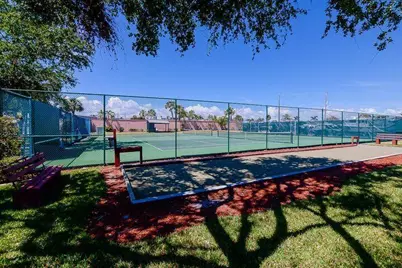 1200 Colonnades Drive, Unit #202, Fort Pierce, FL 34949 - Photo 5