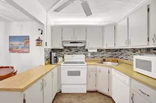 142 Lake Pine Cir, Greenacres, FL 33463 - Photo 11