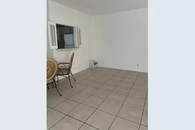 233 Norwich J, Unit #233, West Palm Beach, FL 33417 - Photo 3
