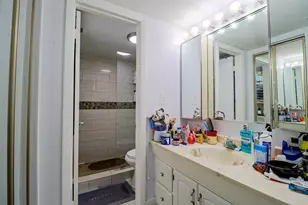 1100 Colony Point Circle Circle Unit, Pembroke Pines, FL 33026 - Photo 17