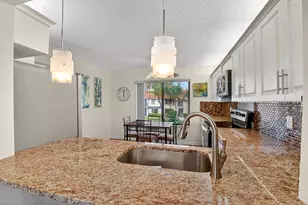 5785 Fairway Park Ct, Boynton Beach, FL 33437 - Photo 11