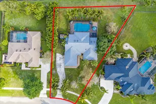 15270 Meadow Wood Dr, Wellington, FL 33414 - Photo 23