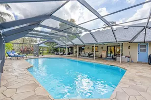 15270 Meadow Wood Dr, Wellington, FL 33414 - Photo 17