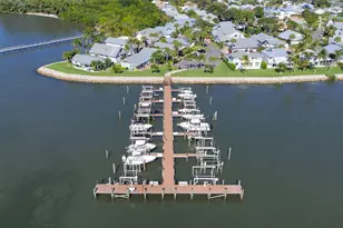 3961 NE Breakwater Dr, Jensen Beach, FL 34957 - Photo 25