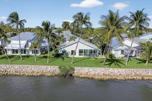 3961 NE Breakwater Dr, Jensen Beach, FL 34957 - Photo 3