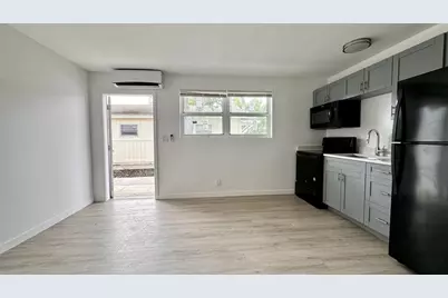 225 S F Street, Unit #6, Lake Worth Beach, FL 33460 - Photo 5
