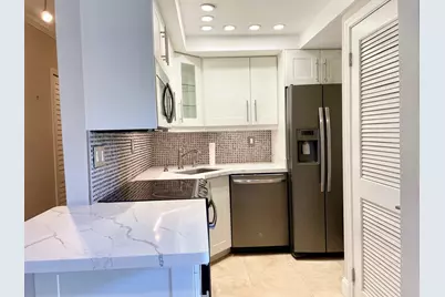 1535 SE 15th Street, Unit #109, Fort Lauderdale, FL 33316 - Photo 11