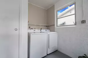 1141 NW 90th Way, Plantation, FL 33322 - Photo 53