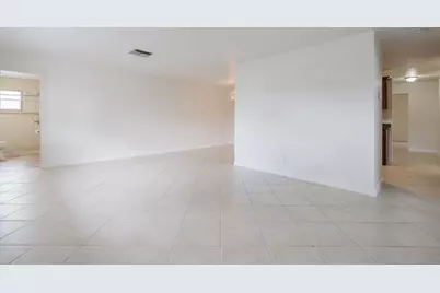 1141 NW 90th Way, Plantation, FL 33322 - Photo 9