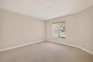 35 S Alhambra Ln, Port Saint Lucie, FL 34952 - Photo 27