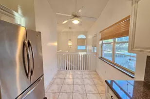 9637 Shadybrook Dr, Boynton Beach, FL 33437 - Photo 11