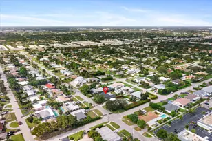 521 NE 32nd St, Boca Raton, FL 33431 - Photo 25