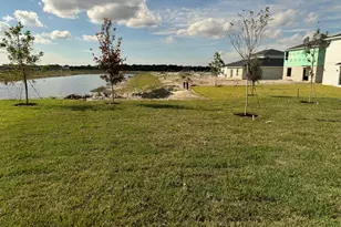10468 NW Suncrest Lp, Port Saint Lucie, FL 34987 - Photo 19