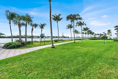 300 Inlet Way, Unit #2, Palm Beach Shores, FL 33404 - Photo 27