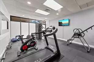 2400 Presidential Way Unit, West Palm Beach, FL 33401 - Photo 43