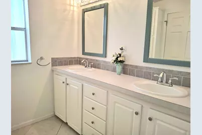 3237 Scarlet Tanager Court, Port Saint Lucie, FL 34952 - Photo 13