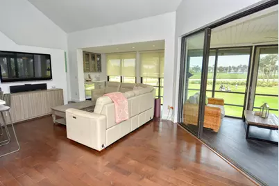 318 NE Golfview Circle, Stuart, FL 34996 - Photo 7