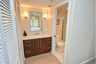 318 NE Golfview Circle, Stuart, FL 34996 - Photo 27