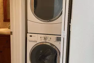 1105 Lake Shore Dr, Lake Park, FL 33403 - Photo 7