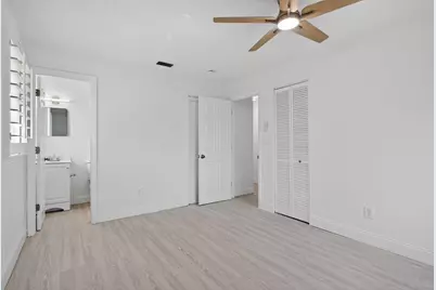 208 NE 14th Avenue, Pompano Beach, FL 33060 - Photo 13