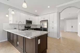 11497 SW Glengarry Ct, Port Saint Lucie, FL 34987 - Photo 9
