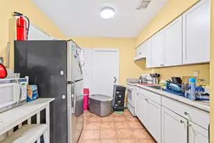 2761 NW 14th Ct, Fort Lauderdale, FL 33311 - Photo 13