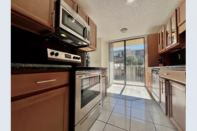 3590 Blue Lake Drive, Unit #304, Pompano Beach, FL 33064 - Photo 9