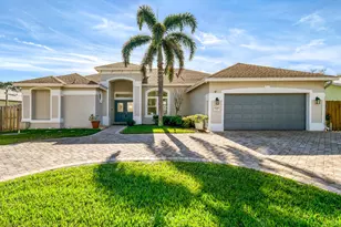 8120 SE Crossrip St, Hobe Sound, FL 33455 - Photo 23