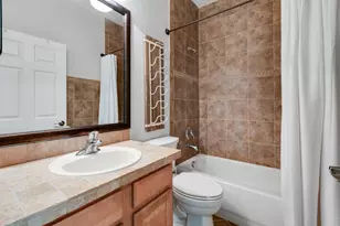 8120 SE Crossrip St, Hobe Sound, FL 33455 - Photo 15