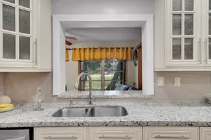 5303 NW 50th Ave, Tamarac, FL 33319 - Photo 15