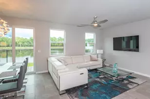 3935 SE Mentmore Ln, Stuart, FL 34997 - Photo 11