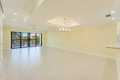 240 Captains Walk, Unit #5120, Delray Beach, FL 33483 - Photo 7