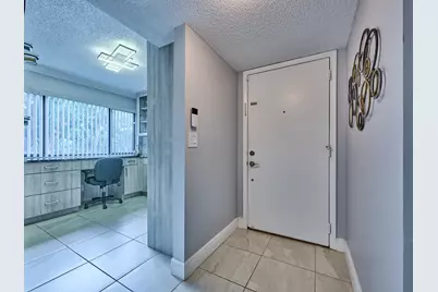 11262 Green Lake Drive, Unit #204, Boynton Beach, FL 33437 - Photo 9