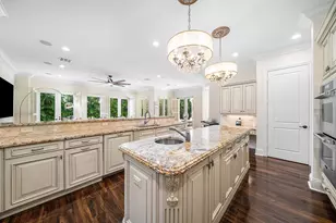 398 NE 7th St, Boca Raton, FL 33432 - Photo 21