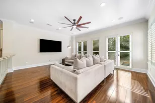 398 NE 7th St, Boca Raton, FL 33432 - Photo 27