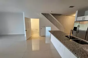 5067 SE Mariner Garden Cir, Stuart, FL 34997 - Photo 15