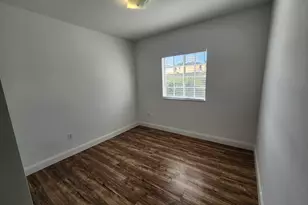 5067 SE Mariner Garden Cir, Stuart, FL 34997 - Photo 3