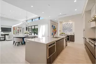 4011 Bayview Dr, Fort Lauderdale, FL 33308 - Photo 17