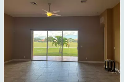 331 NW Somerset Circle, Port Saint Lucie, FL 34983 - Photo 9