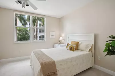 806 E Windward Way, Unit #217, Lantana, FL 33462 - Photo 15