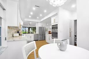 201 Ryder Cup Cir S, Palm Beach Gardens, FL 33418 - Photo 11