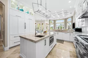 252 S Maya Palm Dr, Boca Raton, FL 33432 - Photo 17