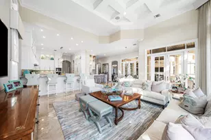 252 S Maya Palm Dr, Boca Raton, FL 33432 - Photo 25